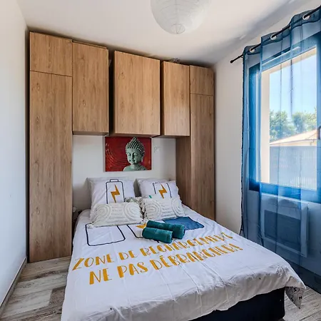 Mayana Holiday home Parentis-en-Born