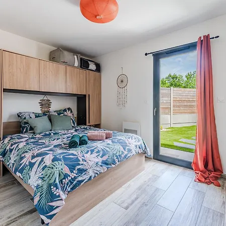 Mayana Holiday home Parentis-en-Born