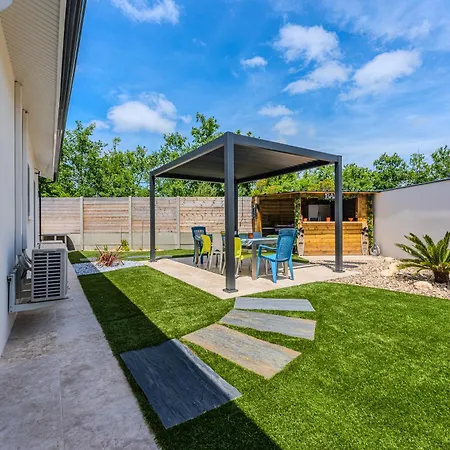 Holiday home Mayana